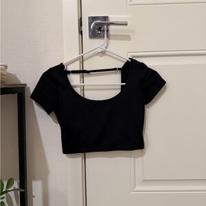Hollister Gilly Hicks Active Recharge Open-Back Active Tee